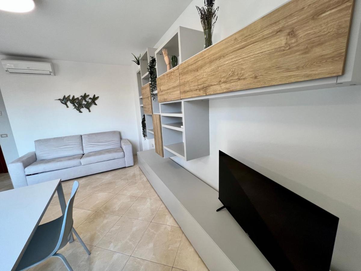 Appartement Beija Flor-Trilocale Piazza Garibaldi N18 à Desenzano del Garda Extérieur photo